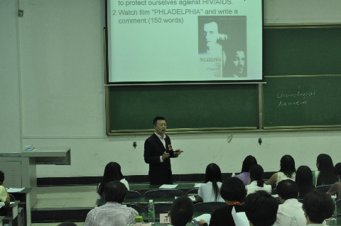 进行讨论的英文翻译 381D4B6134DABB037ECE7CB48546F5D8.png